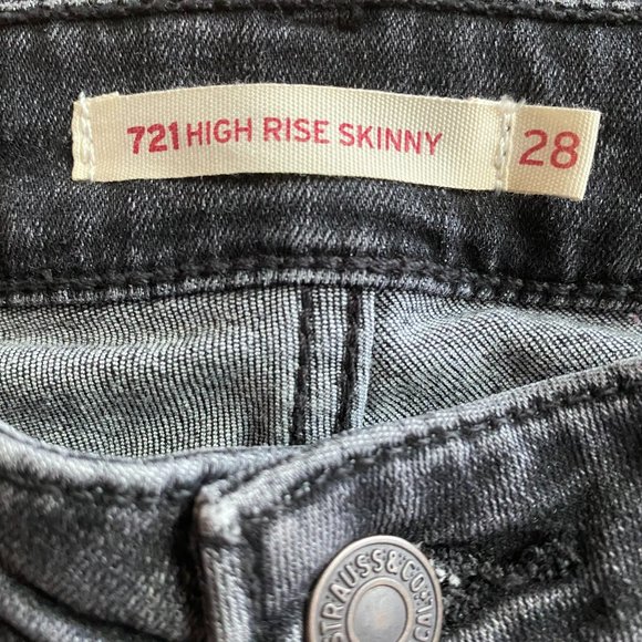 Levis Womens 721 High Rise Skinny Jeans Size 28 Black Distressed Grunge Goth - Picture 5 of 12